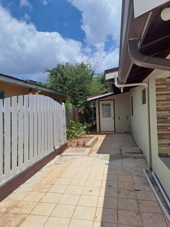Fourteenth image of 4 Roehampton Mews in Kingston 19, St. Andrew, Jamaica - property is For Rent