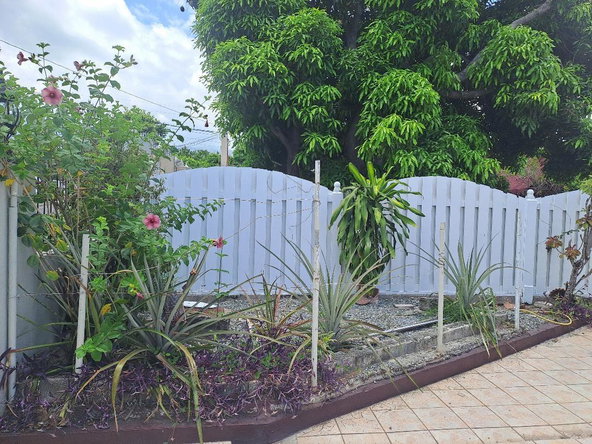 Fifteenth image of 4 Roehampton Mews in Kingston 19, St. Andrew, Jamaica - property is For Rent