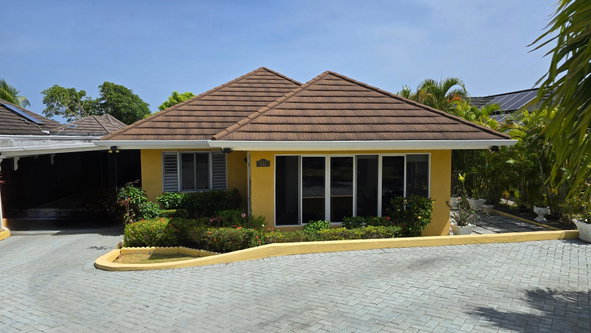 Second image of 641 Breadfruit Avenue in Richmond, St. Ann, Jamaica - property is For Sale