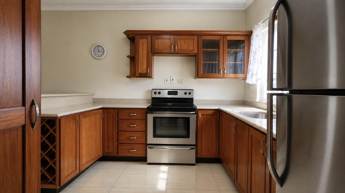 Third image of 10-14 Washinbgton Drive in Kingston 8, St. Andrew, Jamaica - property is For Sale