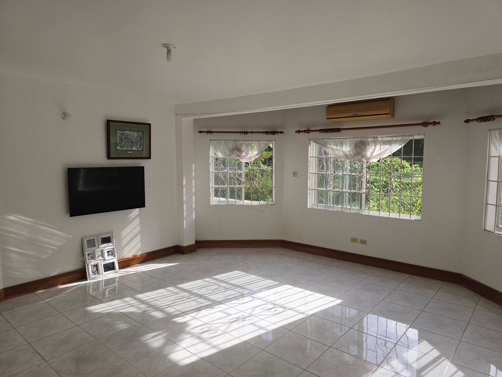 Twelfth image of Sheffield, Negril in Negril, Westmoreland, Jamaica - property is For Sale