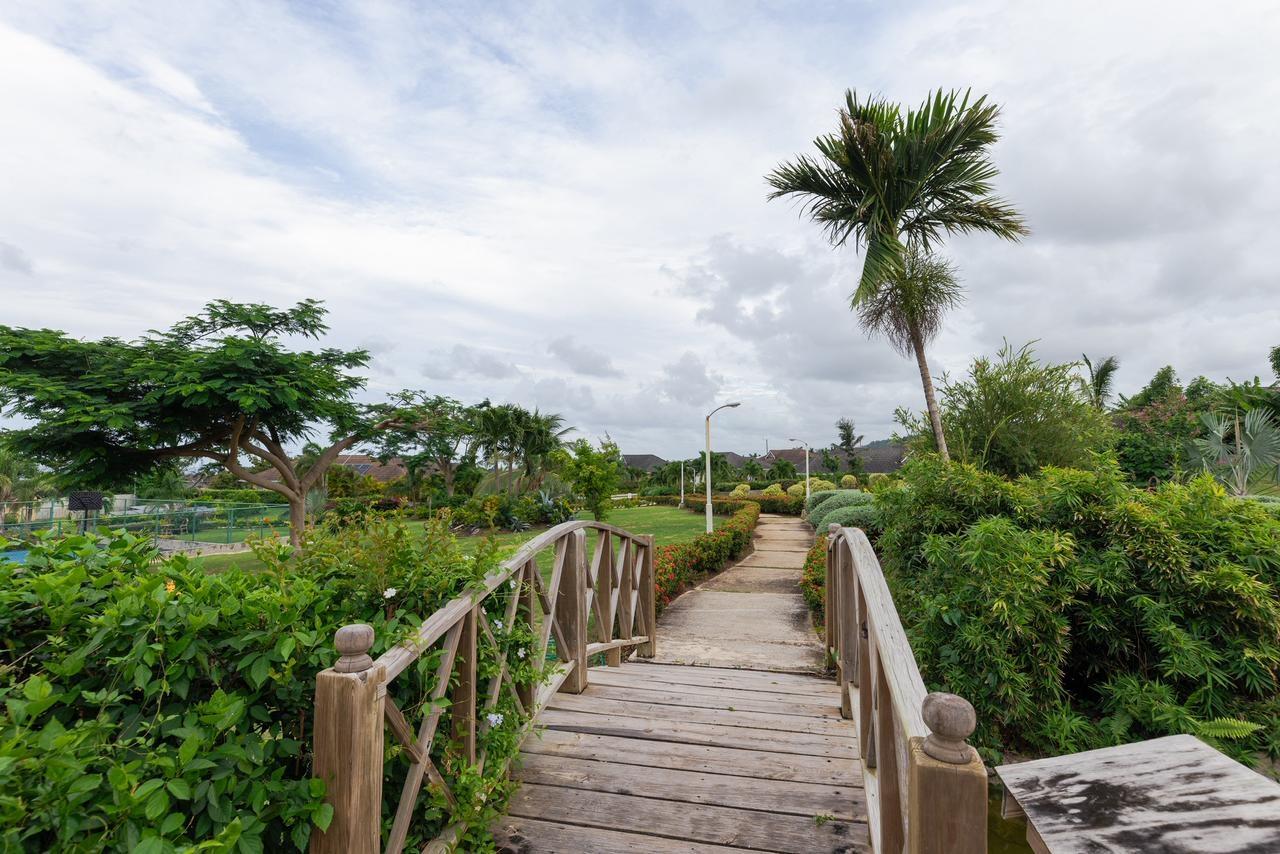 Twenty-Ninth image of 868 Bougan Ave, The Crest Ric in St. Ann's Bay, St. Ann, Jamaica - property is For Sale