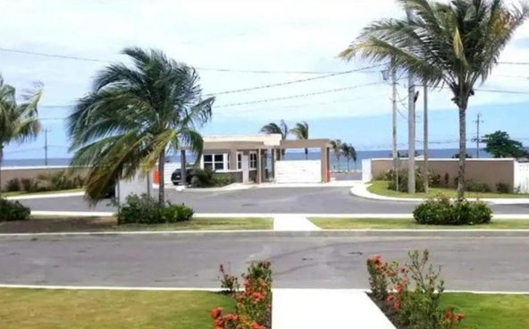 Twenty-Fourth image of 110 Oceanpointe in Sandy Bay, Hanover, Jamaica - property is For Rent