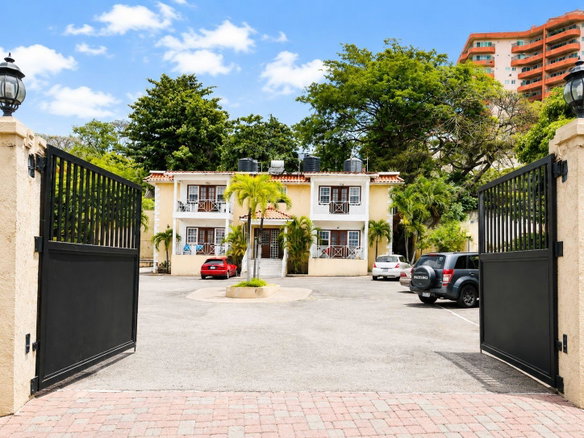 First image of 4 Grosvenor Terrace in Kingston 8, St. Andrew, Jamaica - property is For Rent