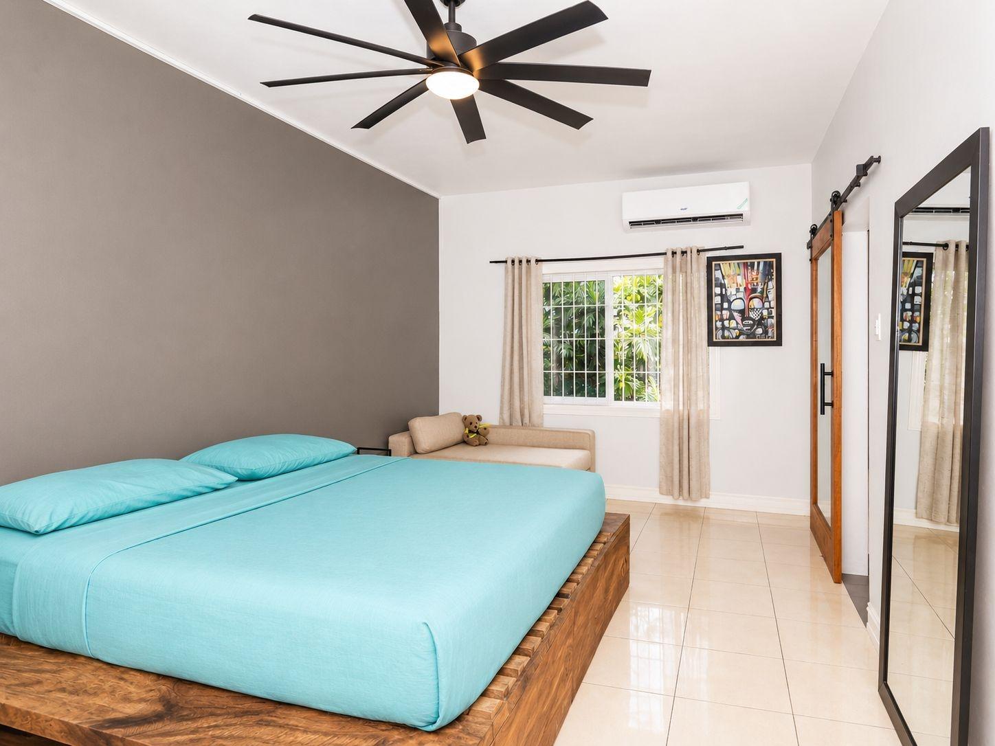 Sixth image of 4 Grosvenor Terrace in Kingston 8, St. Andrew, Jamaica - property is For Rent