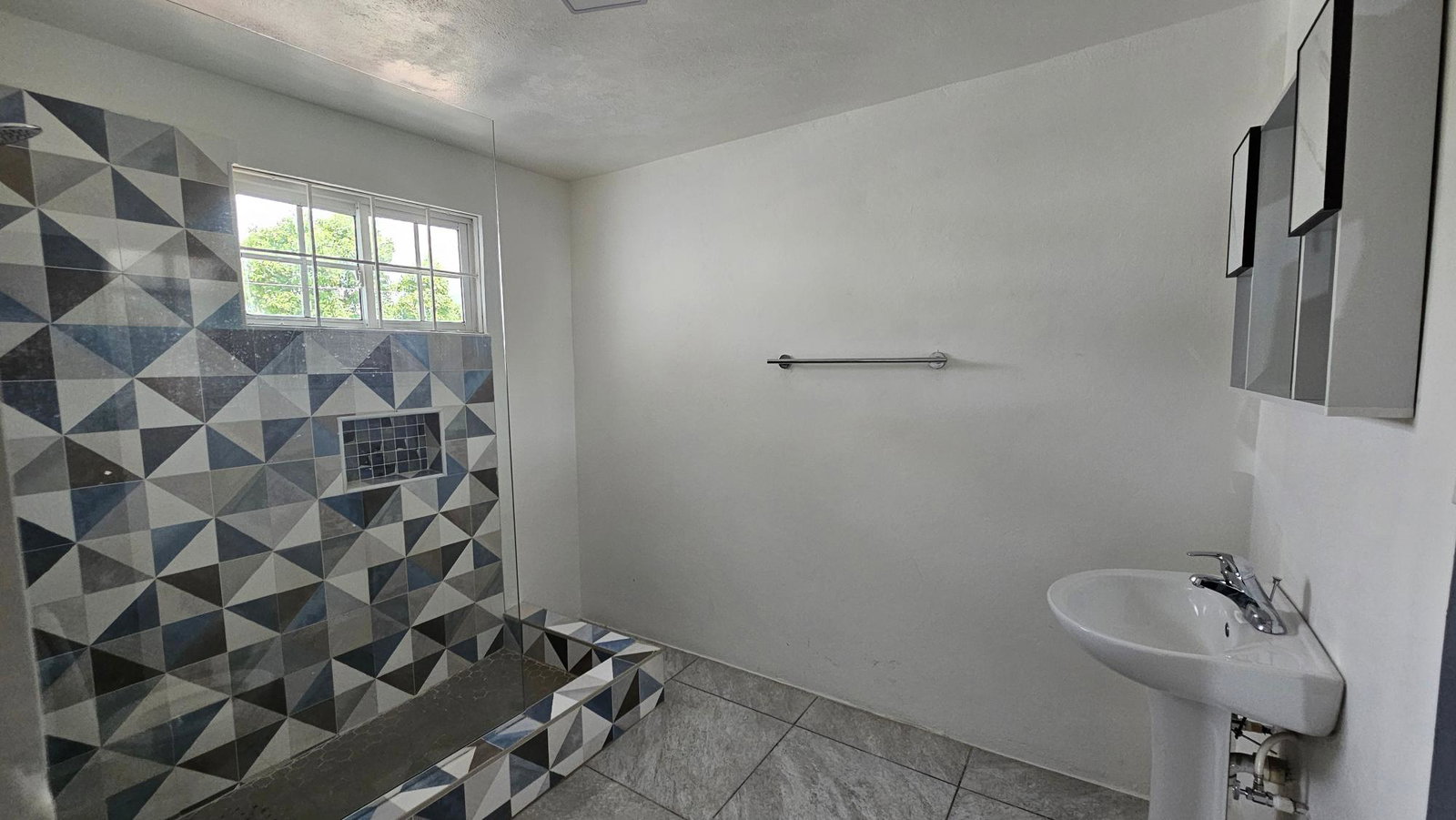 Sixteenth image of 8 Donhead Close in Kingston 6, St. Andrew, Jamaica - property is For Rent