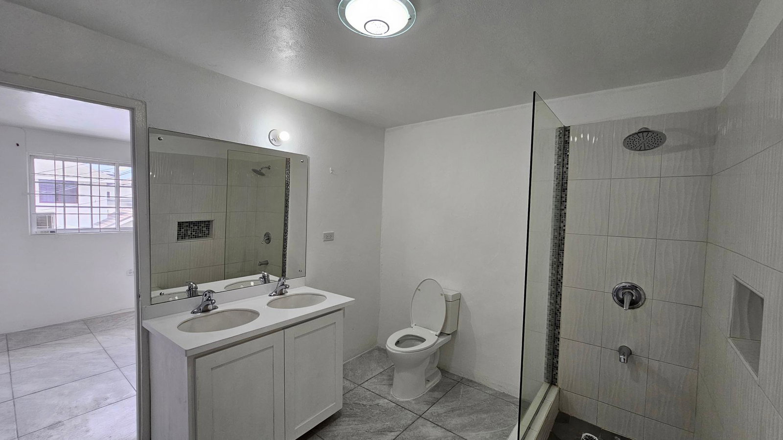 Twenty-First image of 8 Donhead Close in Kingston 6, St. Andrew, Jamaica - property is For Rent