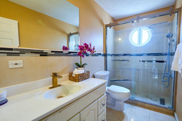 Nineteenth image of 9 Walton Close in Greater Portmore, St. Catherine, Jamaica - property is For Rent