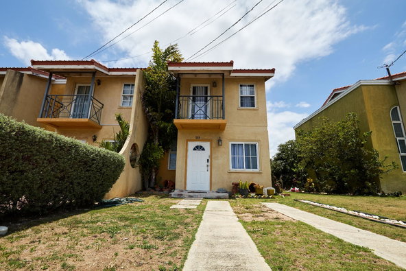 Second image of 9 Walton Close in Greater Portmore, St. Catherine, Jamaica - property is For Rent