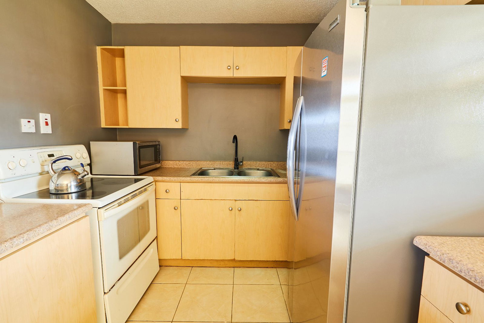 Eighth image of 9 Walton Close in Greater Portmore, St. Catherine, Jamaica - property is For Rent