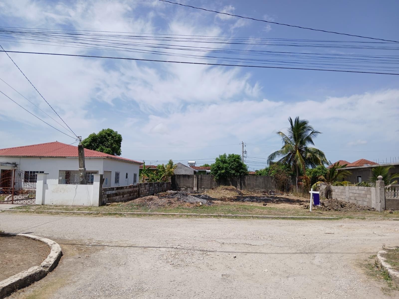 Second image of 1330 Valerie Crescent, Willowd in Spanish Town, St. Catherine, Jamaica - property is For Sale