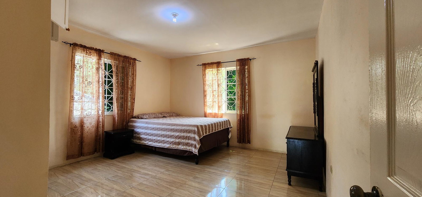 Sixth image of 72 Sydenham Gardens in Spanish Town, St. Catherine, Jamaica - property is For Rent