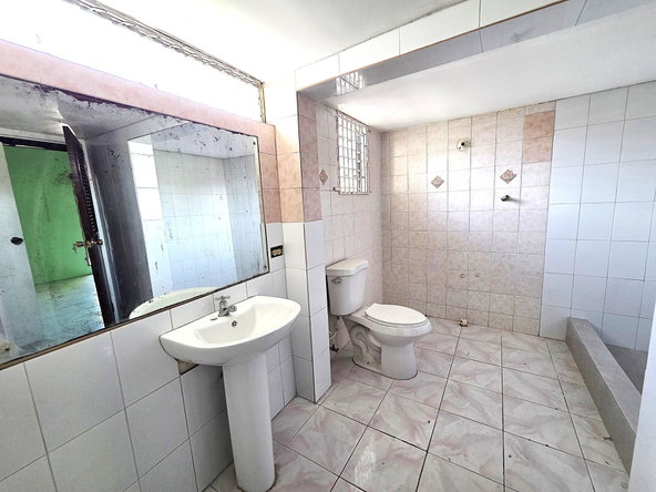 Tenth image of 375 Winona Drive in Bridgeport, St. Catherine, Jamaica - property is For Sale