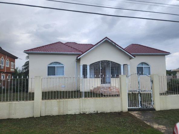 Sixth image of 42 Irwin Point in Irwin, St. James, Jamaica - property is For Sale