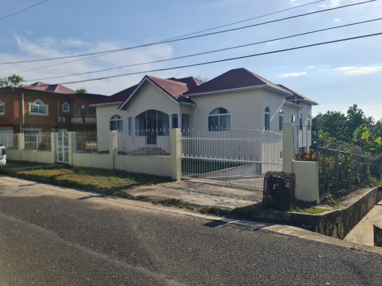 Seventh image of 42 Irwin Point in Irwin, St. James, Jamaica - property is For Sale