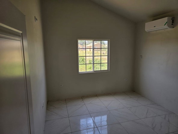 Tenth image of 398-398 Phoenix Park Village 2 ph in Phoenix Park, St. Catherine, Jamaica - property is For Rent