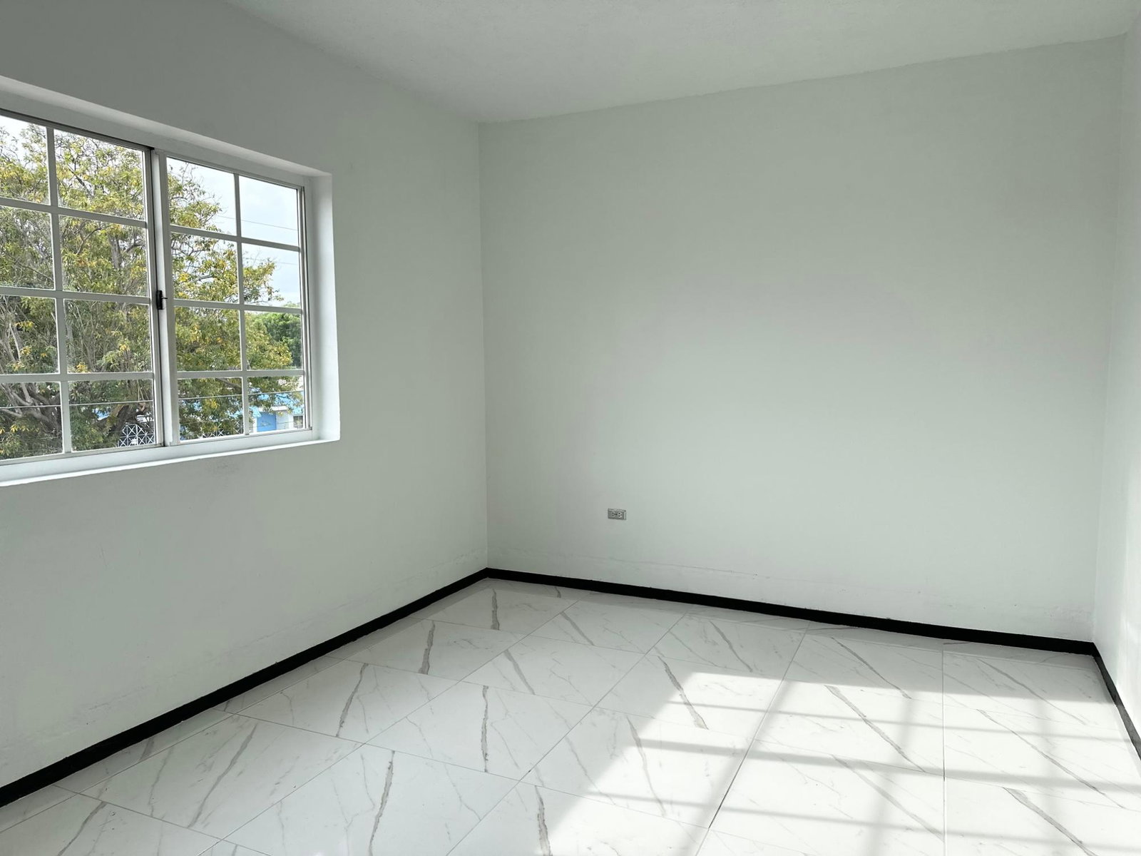 Second image of 2 Newton Ave in Bridgeport, St. Catherine, Jamaica - property is For Rent
