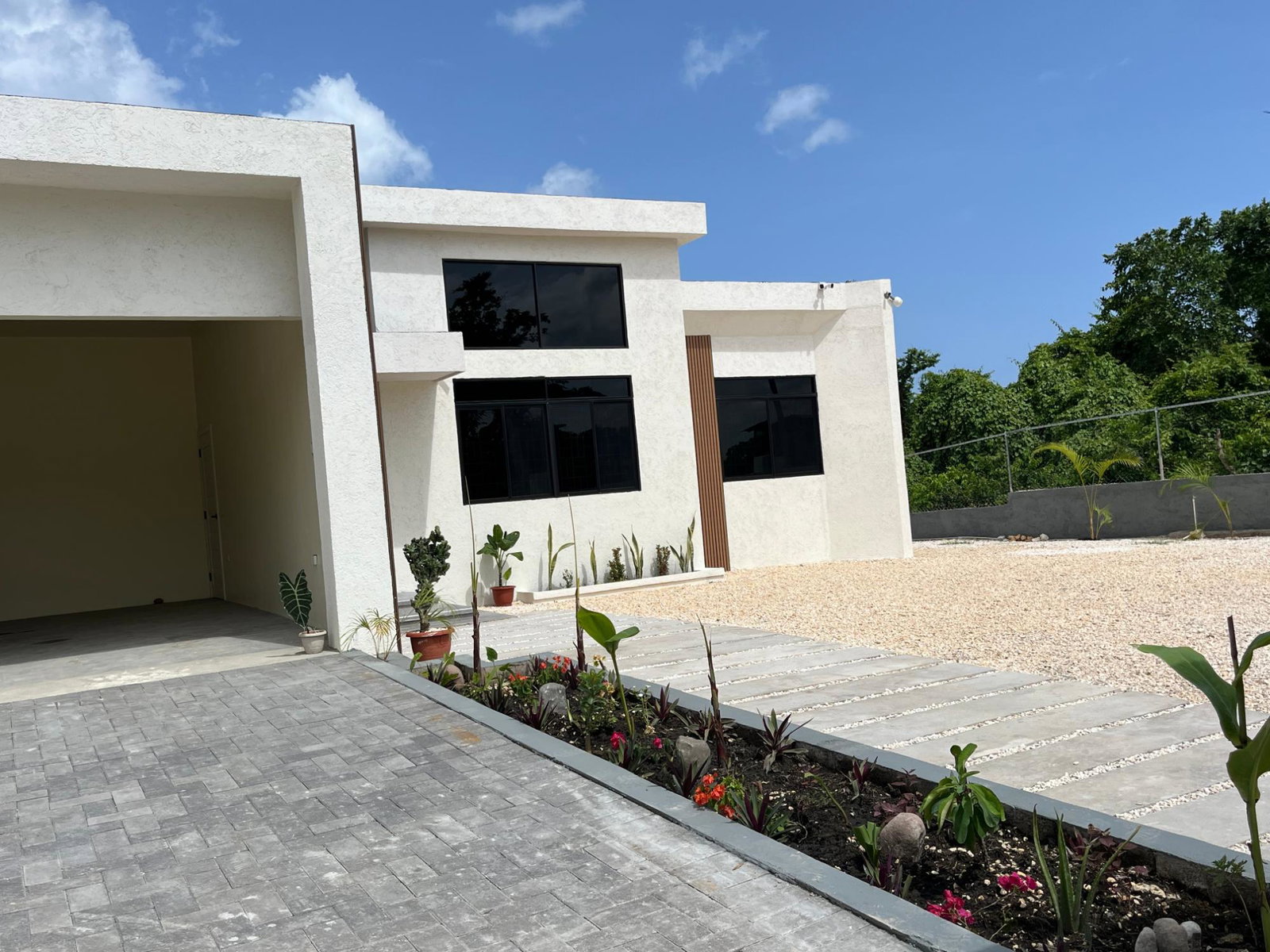 Third image of 92 Starapple Ave, Westlands, in Negril, Westmoreland, Jamaica - property is For Rent