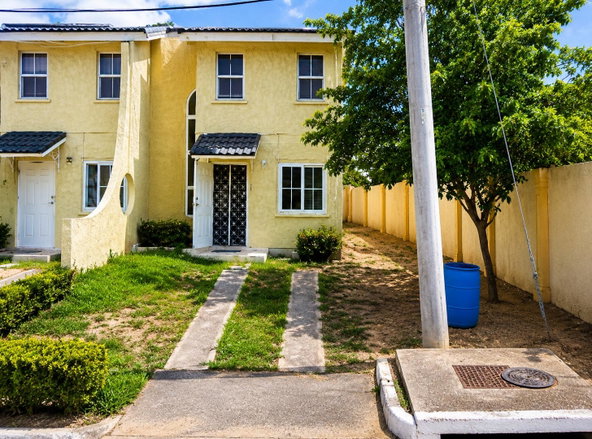 Tenth image of Lot 21 Weston Parkway in Portmore Country Club, St. Catherine, Jamaica - property is For Sale