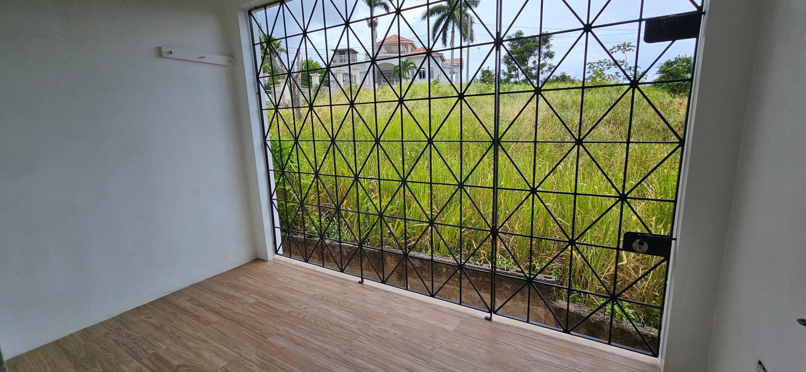 Fourteenth image of 261 Milano Drive, Vista Del m in St. Ann's Bay, St. Ann, Jamaica - property is For Rent
