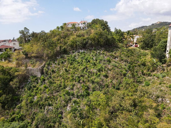 Twelfth image of 6 Sterling Castle, Kingston in Kingston 19, St. Andrew, Jamaica - property is For Sale
