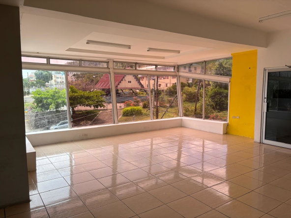 Fifth image of 303- 18a Queens Drive in Montego Bay, St. James, Jamaica - property is For Rent