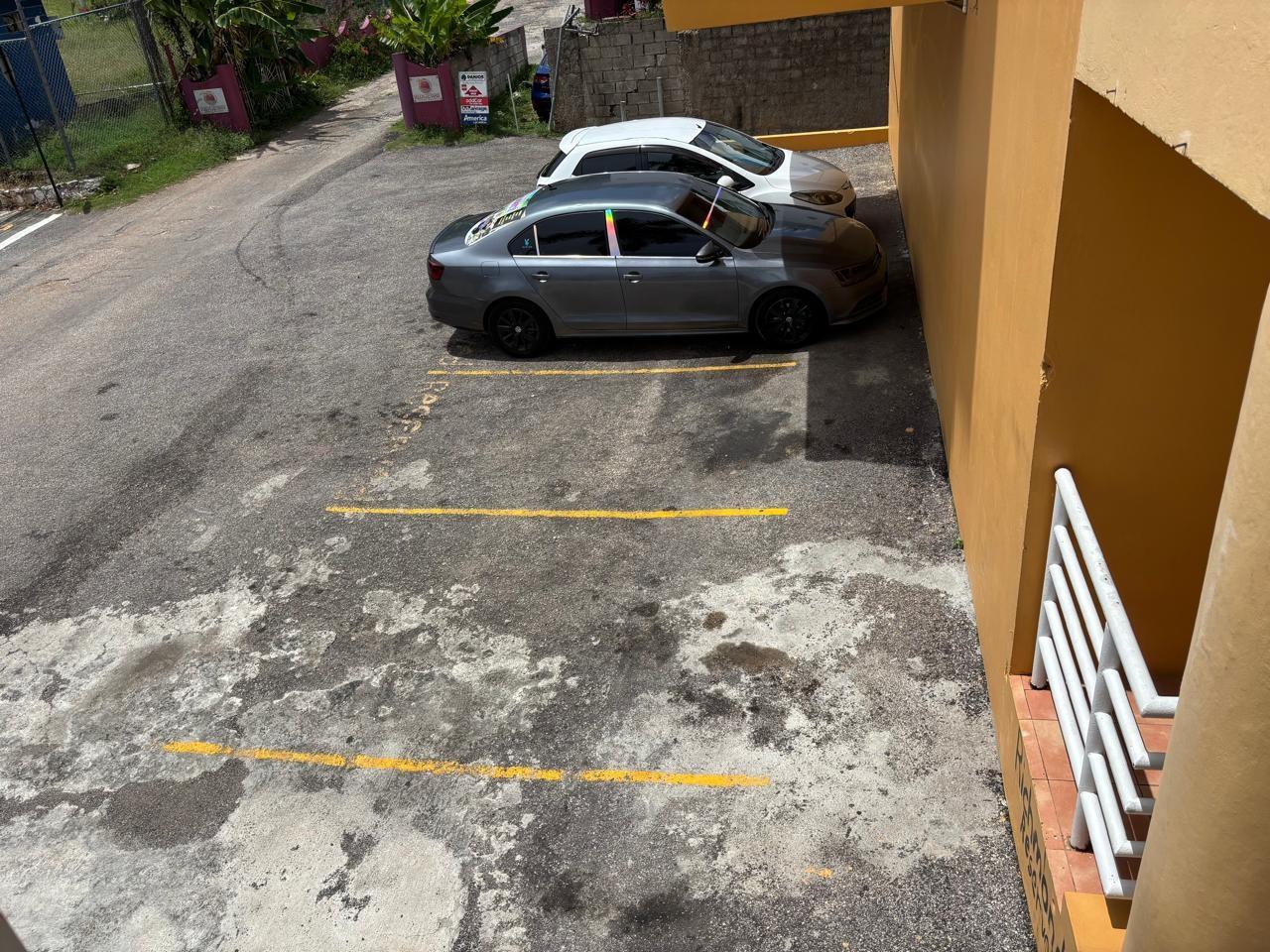 Eighth image of 303- 18a Queens Drive in Montego Bay, St. James, Jamaica - property is For Rent