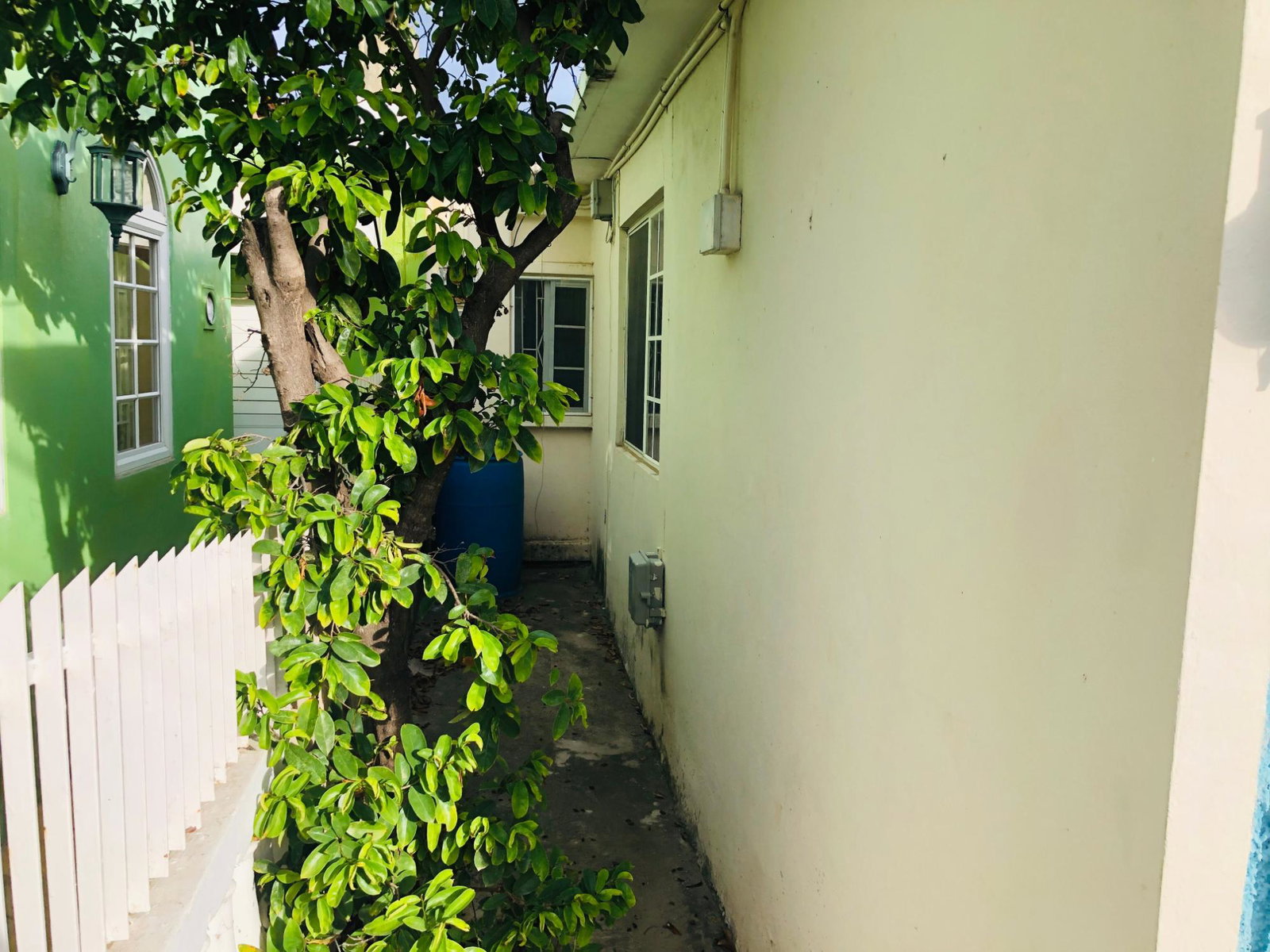 Seventh image of 631 East Chedwin in Greater Portmore, St. Catherine, Jamaica - property is For Sale