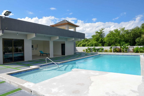 Fifth image of 16- West Isle in Little London, Westmoreland, Jamaica - property is For Rent
