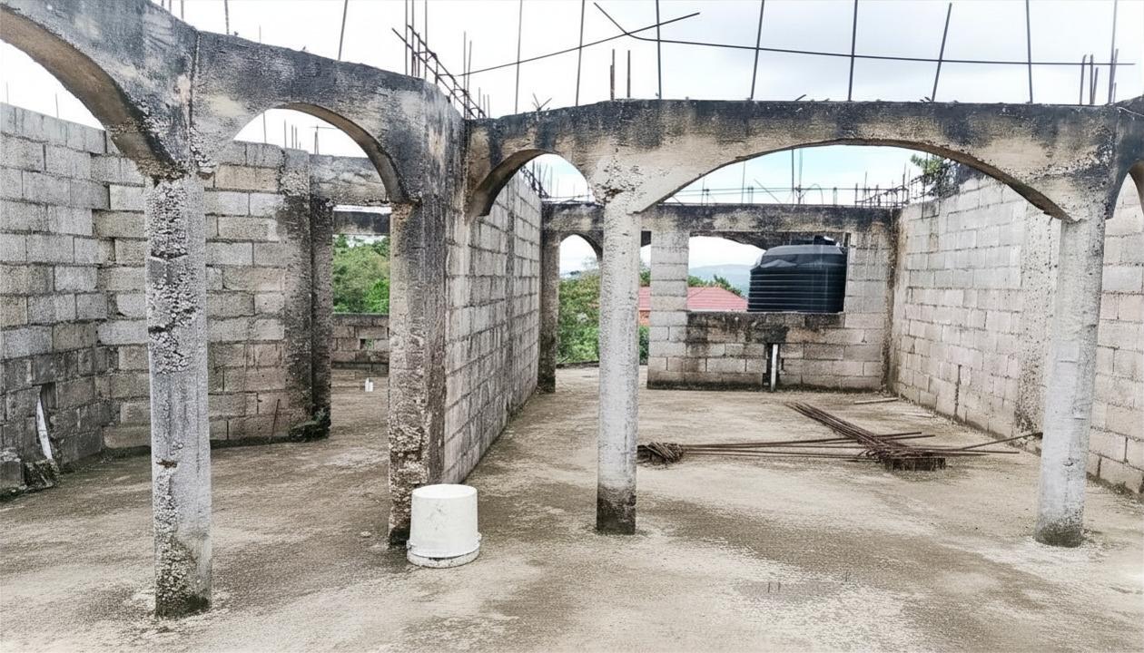 Sixth image of 6 Horizon Close in Mandeville, Manchester, Jamaica - property is For Sale