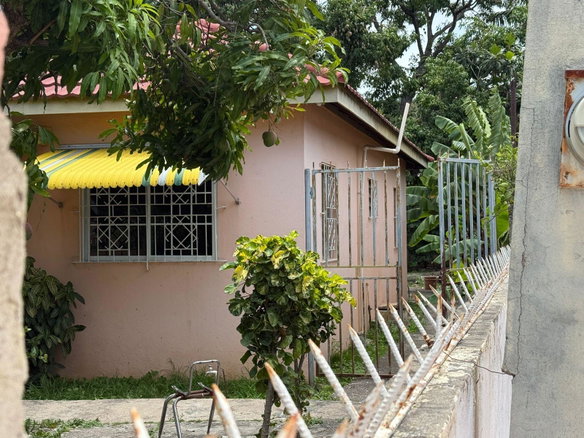 First image of 29 Gosford Road in Green Acres, St. Catherine, Jamaica - property is For Sale