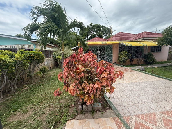 Second image of 29 Gosford Road in Green Acres, St. Catherine, Jamaica - property is For Sale