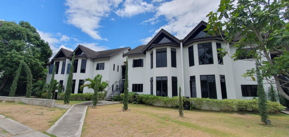 First image of 1-11a Halifax Ave in Kingston 6, St. Andrew, Jamaica - property is For Rent