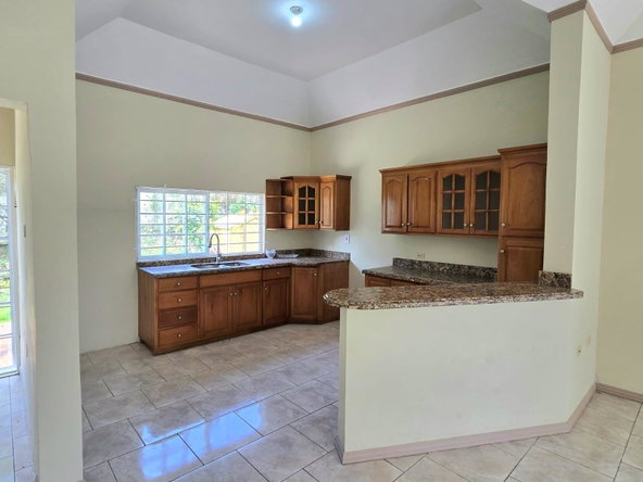 Eleventh image of F4-pearl Cove 30 Villa Road, Mandeville in Mandeville, Manchester, Jamaica - property is For Sale