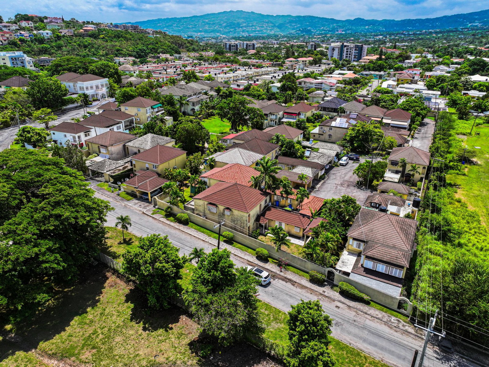 Seventh image of 2 Great House Blvd. in Kingston 6, St. Andrew, Jamaica - property is For Sale