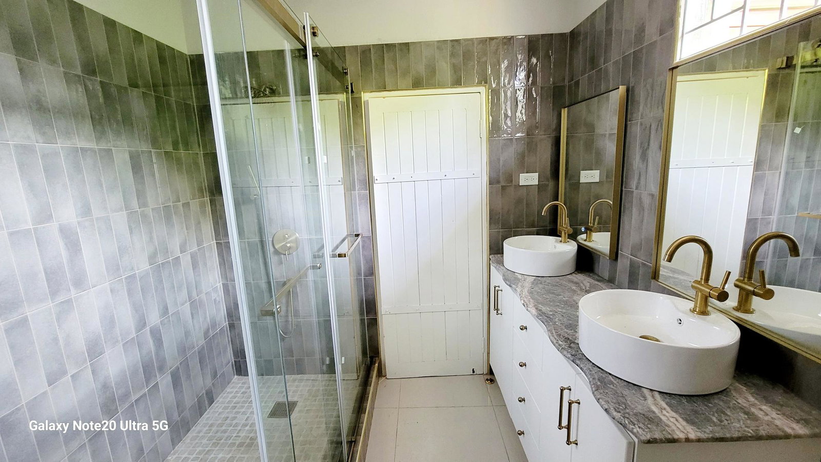 Eighth image of 14 Lords Road in Kingston 5, St. Andrew, Jamaica - property is For Rent