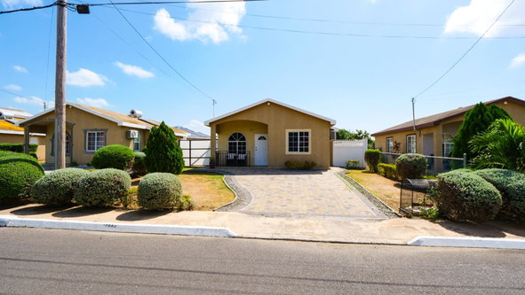 First image of 881 Phoenix Park Village in Greater Portmore, St. Catherine, Jamaica - property is For Sale
