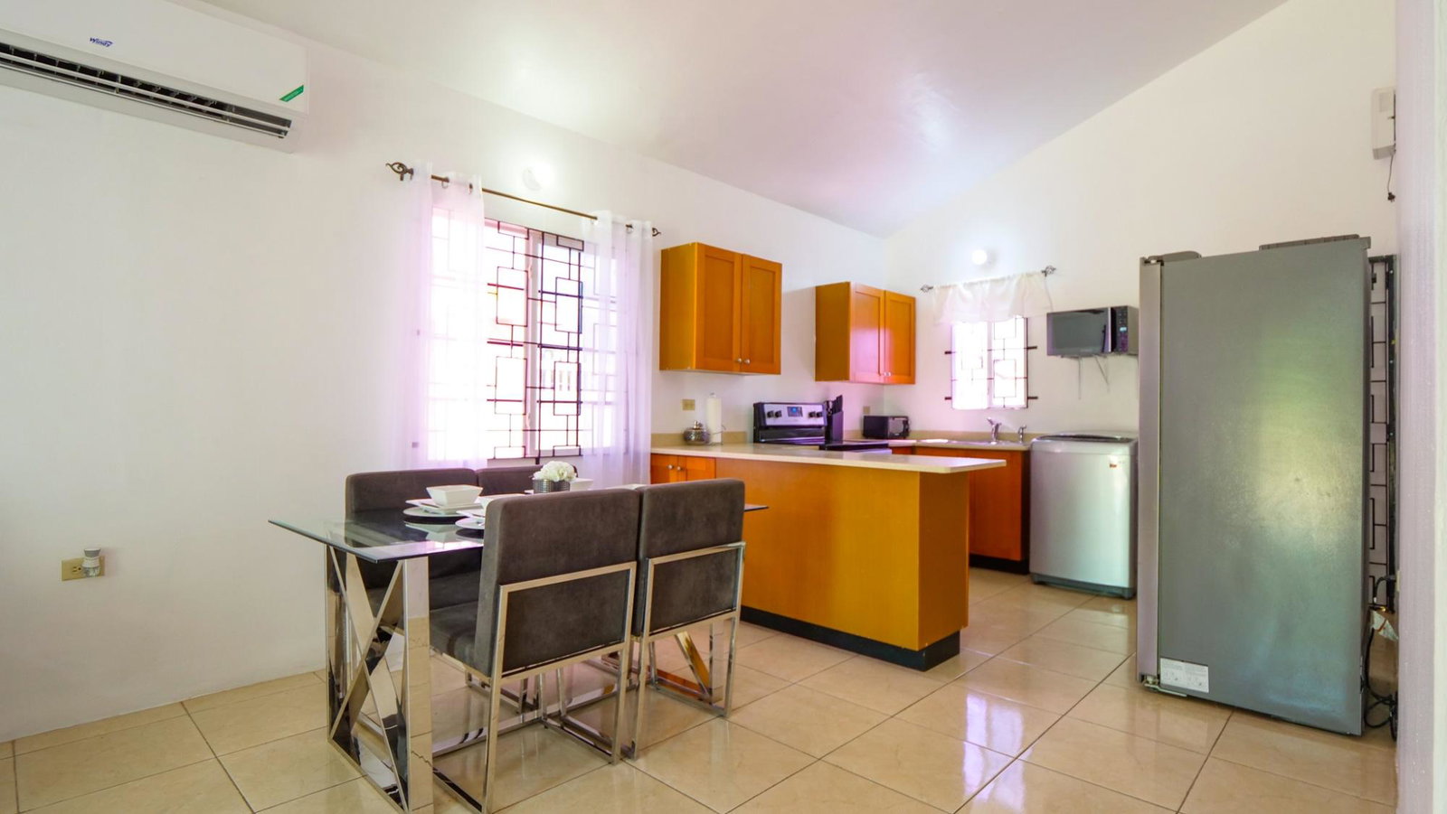 Eleventh image of 881 Phoenix Park Village in Greater Portmore, St. Catherine, Jamaica - property is For Sale
