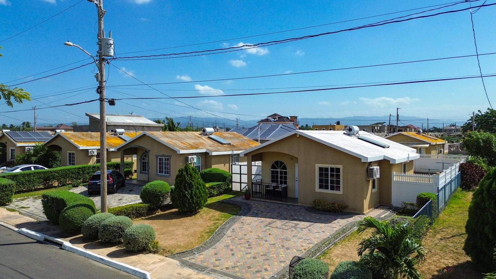 Third image of 881 Phoenix Park Village in Greater Portmore, St. Catherine, Jamaica - property is For Sale