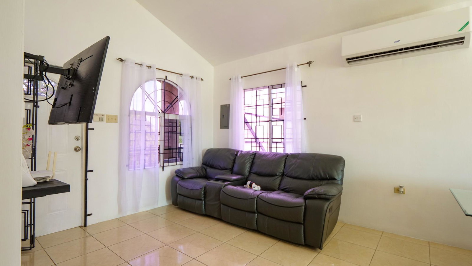 Ninth image of 881 Phoenix Park Village in Greater Portmore, St. Catherine, Jamaica - property is For Sale