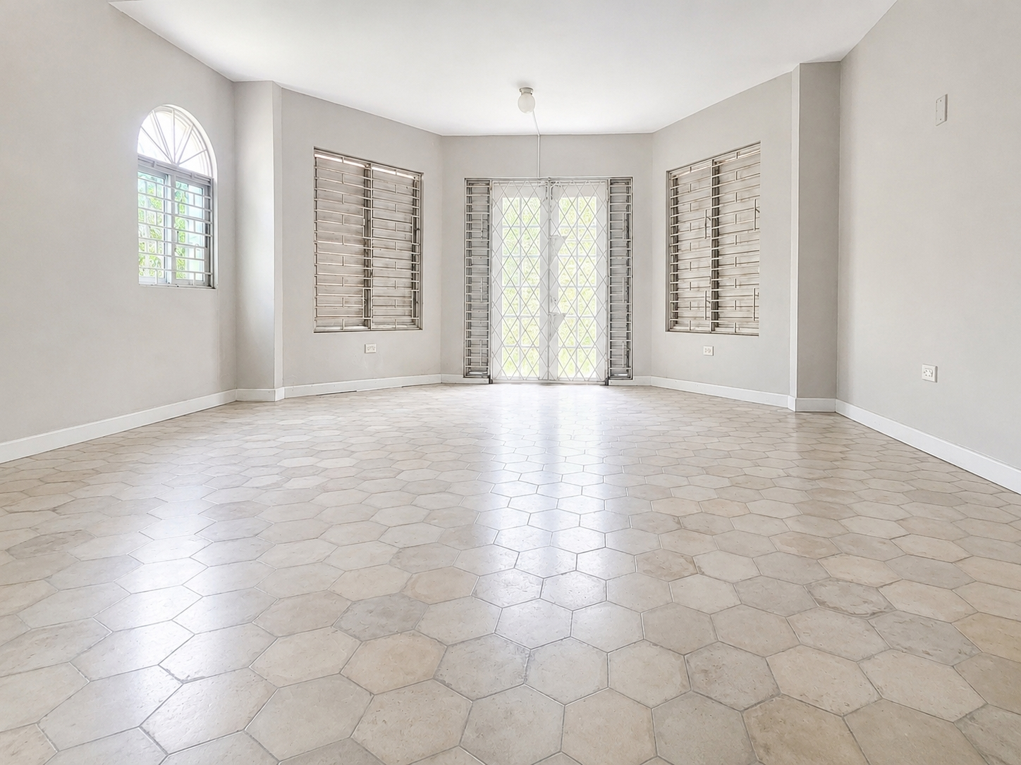 Nineteenth image of 3 Ridgeway Terrace, Kingsto in Kingston 6, St. Andrew, Jamaica - property is For Sale