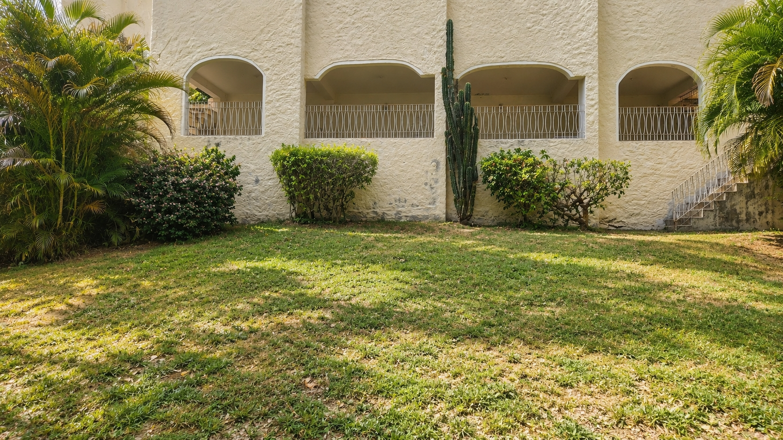 Twenty-Ninth image of 3 Ridgeway Terrace, Kingsto in Kingston 6, St. Andrew, Jamaica - property is For Sale