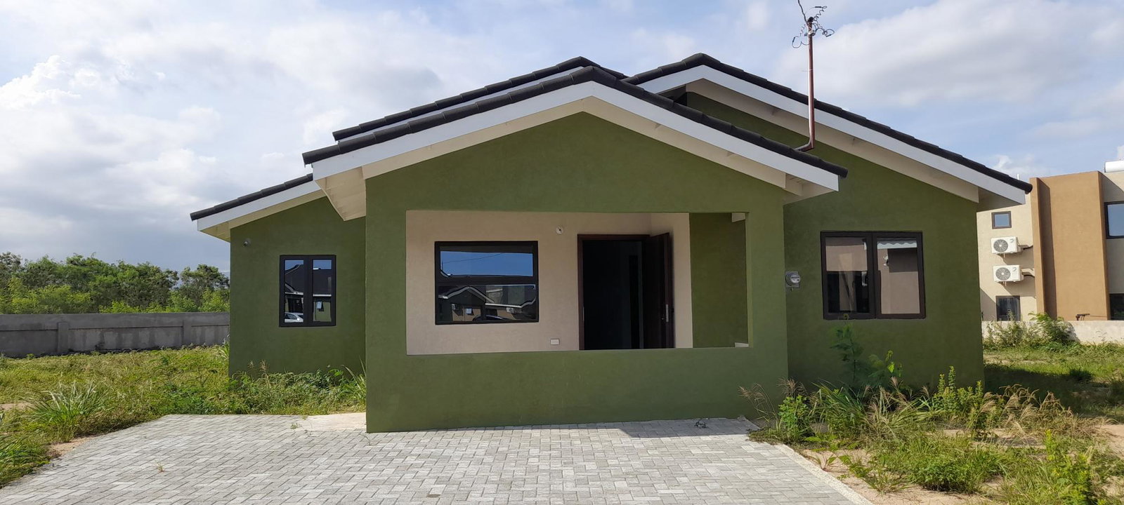 Tenth image of Lot-100 Oak Estate, Portmore St. in Caribbean Estates, St. Catherine, Jamaica - property is For Rent