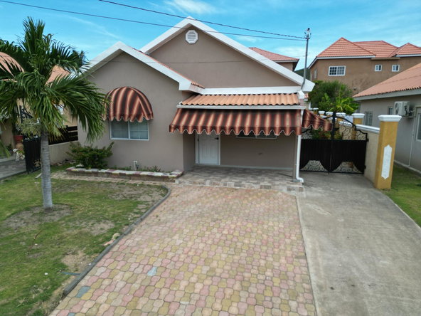 Eighteenth image of 89 f- Caymanas Ctry Club in Caymanas Estates, St. Catherine, Jamaica - property is For Rent