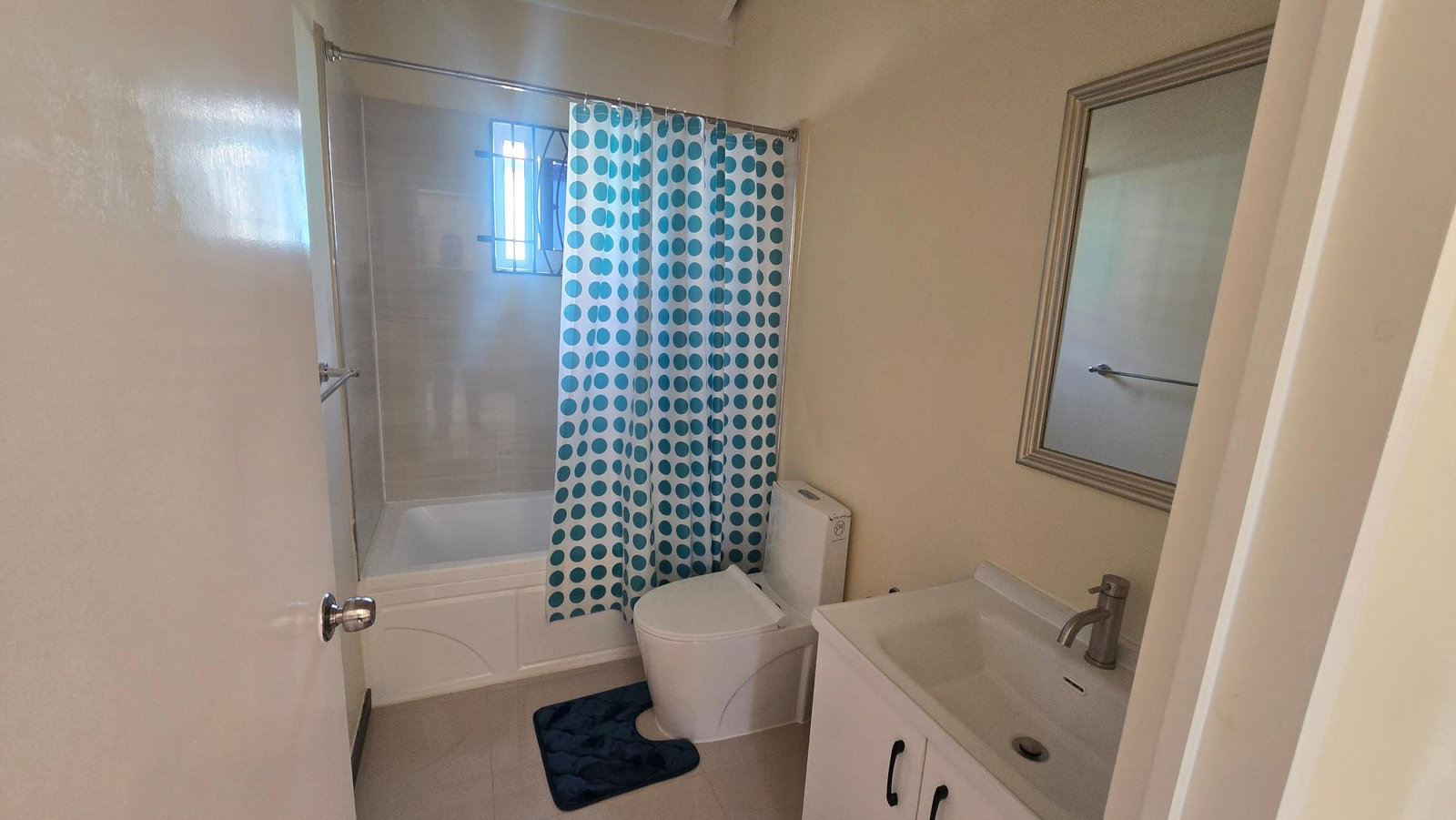 Seventh image of 107- Edmund Ridge Estate in SPOT VALLEY, St. James, Jamaica - property is For Rent