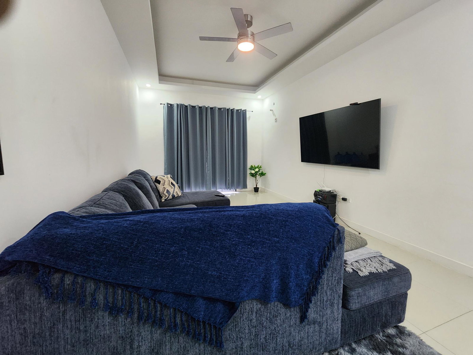 Fifteenth image of 6-17 Kings Drive in Kingston 6, St. Andrew, Jamaica - property is For Rent