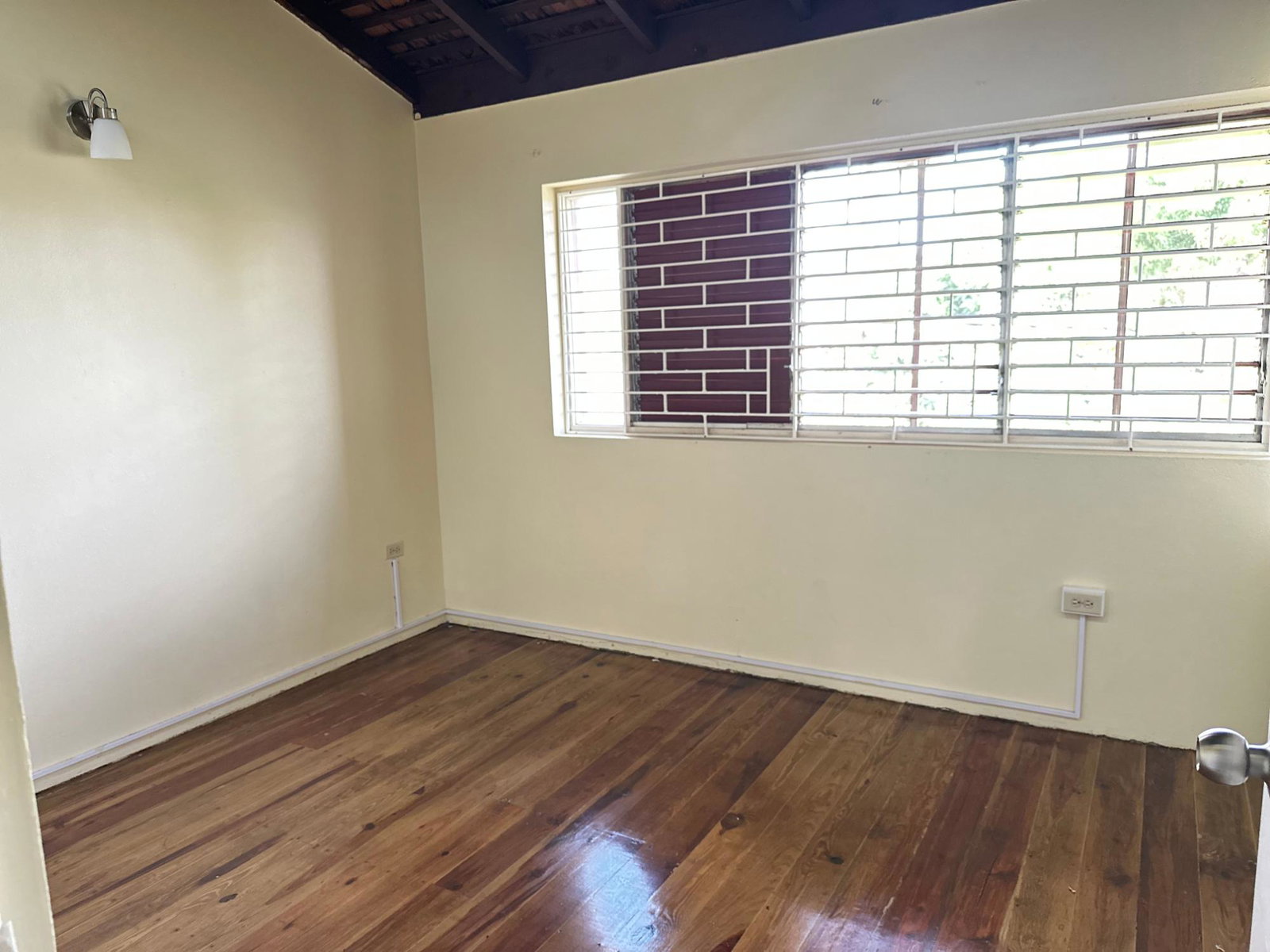 Twelfth image of 5 Devon Road in Kingston 6, St. Andrew, Jamaica - property is For Rent