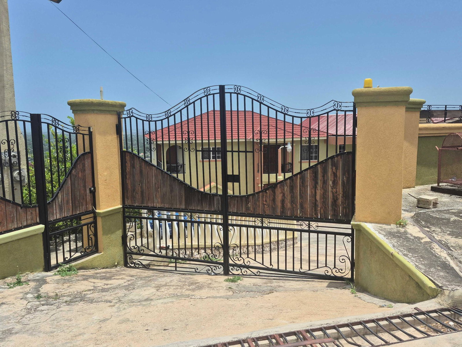First image of Unit b, 3 Tiara Close, Queen Hill, in Kingston 19, St. Andrew, Jamaica - property is For Rent