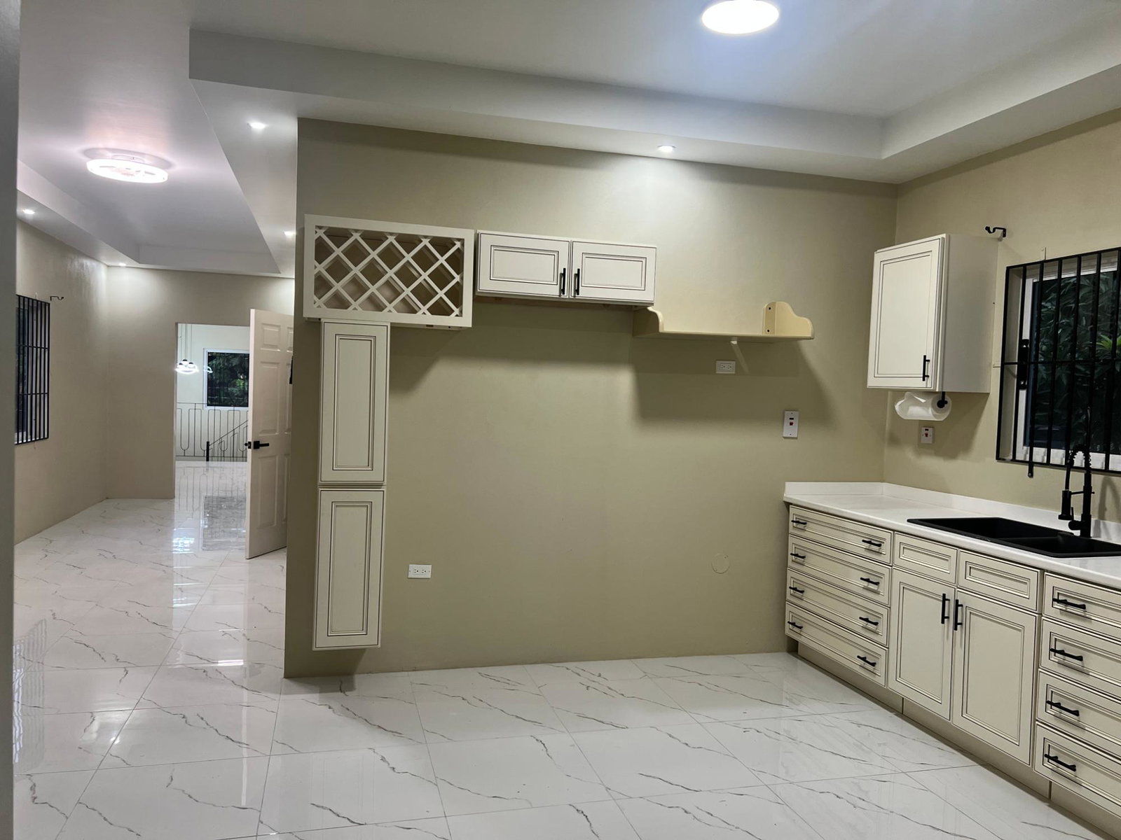 Ninth image of 194a Mangerine Drive in Spanish Town, St. Catherine, Jamaica - property is For Rent