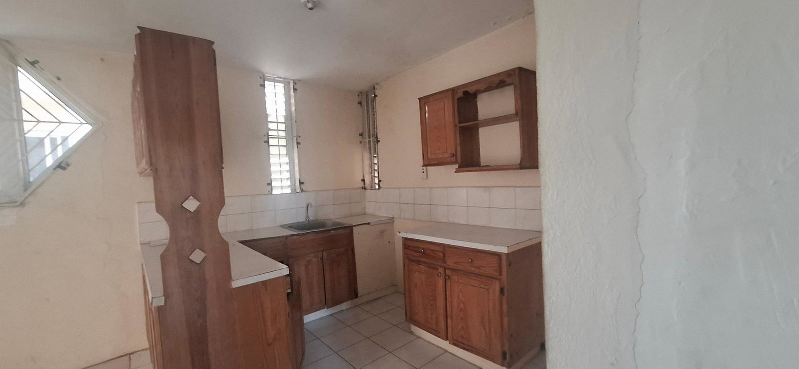 Fifteenth image of 3a-142 1/2 Constant Spring Rd. in Kingston 8, St. Andrew, Jamaica - property is For Sale